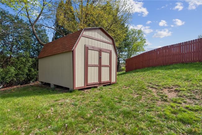 820 Christina Ct, House other with 4 bedrooms, 3 bathrooms and 2 parking in Greensburg PA | Image 27