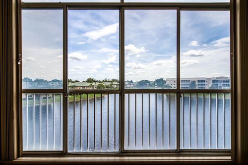 410-7904 Trent Drive, Tamarac, FL, 33321 | Card Image