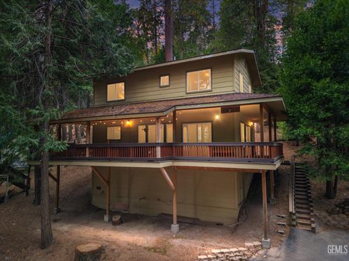 10667 Conifer Ln, Wofford Heights, CA, 93285-9535 | Card Image