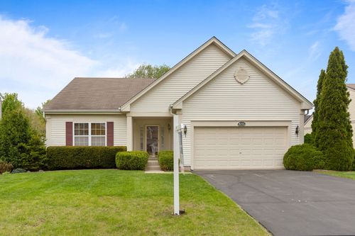 9231 Durham Dr, Huntley, IL, 60142-2458 | Card Image