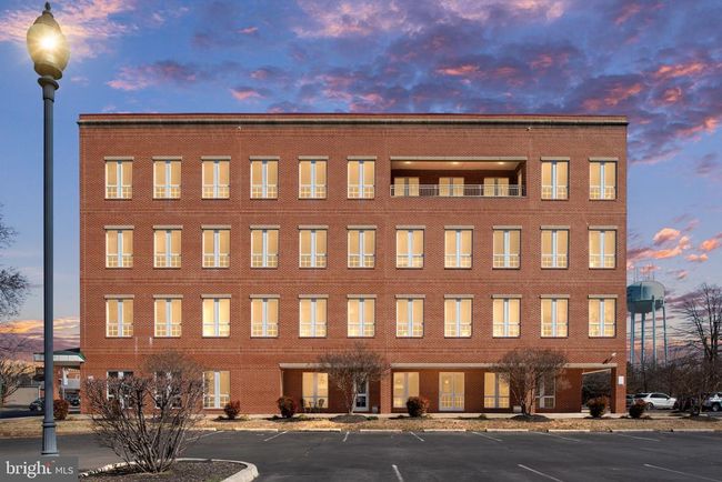 STE-102 - 9255 Center St, Home with 0 bedrooms, 1 bathrooms and null parking in Manassas VA | Image 4