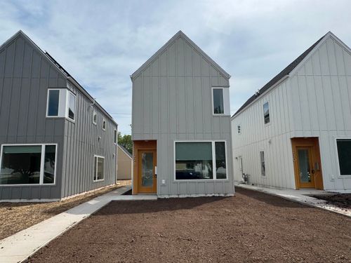228 S 62nd Ave W, Duluth, MN, 55807-2342 | Card Image