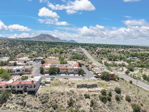 451 447, 443 441 Pinon Creek Road Se, Albuquerque, NM, 87123 | Card Image