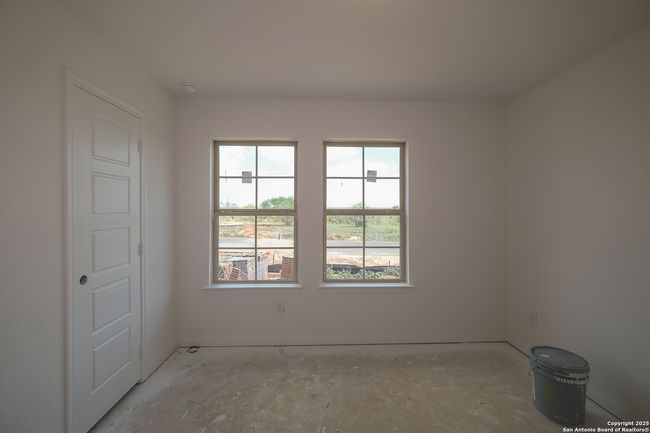 137 Cheyenne Dr, House other with 4 bedrooms, 3 bathrooms and null parking in Floresville TX | Image 20