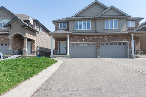 66 Springvalley Cres, Hamilton, ON, L9C7X3 | Card Image