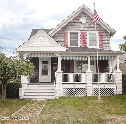 winter-100 Columbia Ave, Long Branch, NJ, 07740-7911 | Card Image