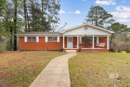 210 Cache Cir, Chickasaw, AL, 36611-1106 | Card Image
