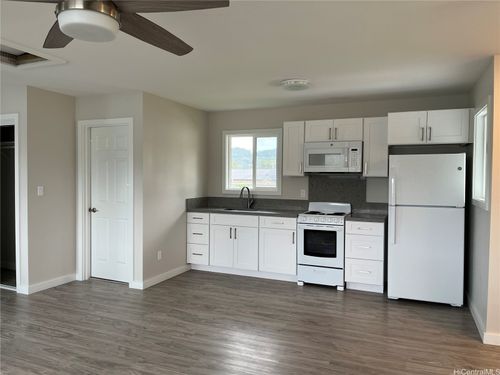 studio-45-143D William Henry Road, Kaneohe, HI, 96744 | Card Image