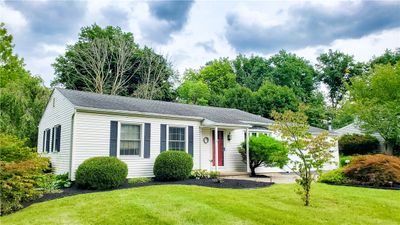 175 Cape Cod, House other with 3 bedrooms, 1 bathrooms and null parking in Henrietta NY | Image 1