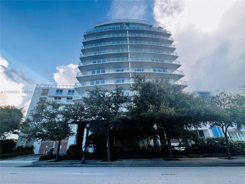 1618-4250 Biscayne Blvd, Miami, FL, 33137-3284 | Card Image