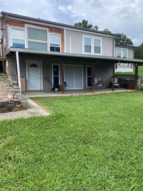 179 Couch Ln, Bean Station, TN, 37708-6041 | Card Image