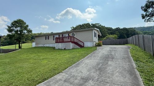 10889 Mckee Rd, Berea, KY, 40403 | Card Image