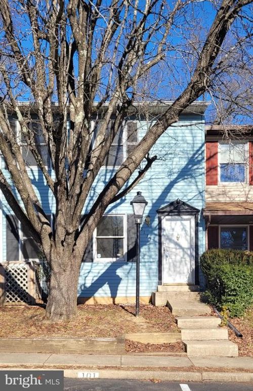 5133 Redbud Rd, FREDERICKSBURG, VA, 22407-8021 | Card Image