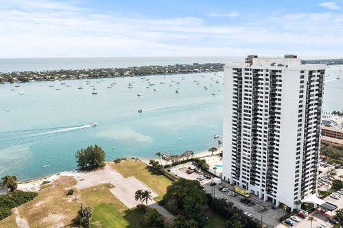 apt-2205-5600 N Flagler Dr, West Palm Beach, FL, 33407-2653 | Card Image