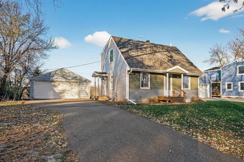 653 109th Ave Nw, Coon Rapids, MN, 55448-4315 | Card Image