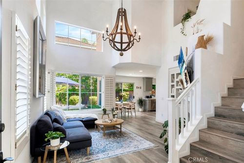 7 Plateau, Aliso Viejo, CA, 92656-8044 | Card Image