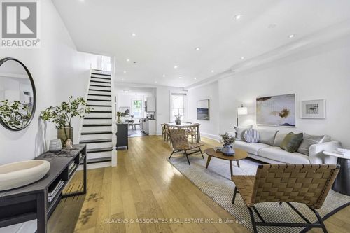 150 Gore Vale Avenue, Toronto (Trinity-Bellwoods), ON, M6J2R6 | Card Image