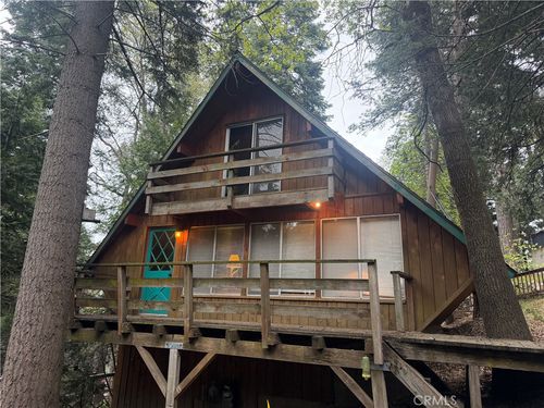 679 Pinnacle Dr, Lake Arrowhead, CA, 92352 | Card Image