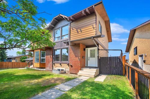 112 Bergen Road Nw, Calgary, AB, T3K1H9 | Card Image