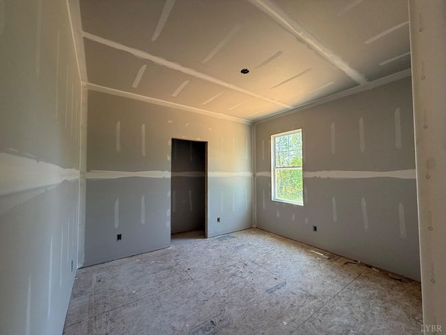 8666 Hat Creek Rd, House other with 3 bedrooms, 2 bathrooms and null parking in Brookneal VA | Image 19