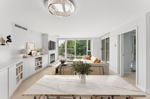 305-8 Smithe Mews, Vancouver, BC, V6B0A5 | Card Image