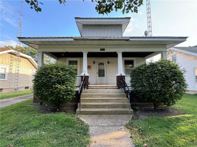 2313 Marion Avenue, House other with 2 bedrooms, 1 bathrooms and null parking in Mattoon IL | Image 1