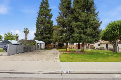 1623 Lisle Street, Bakersfield, CA, 93308 | Card Image