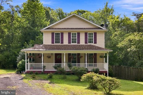 40 Cindys Way, FRONT ROYAL, VA, 22630-3894 | Card Image
