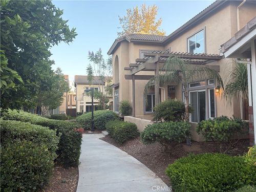 6344 Twinleaf Ct, Riverside, CA, 92504-1781 | Card Image