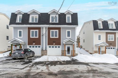 855 Highway 2, Elmsdale, NS, B2S1M2 | Card Image
