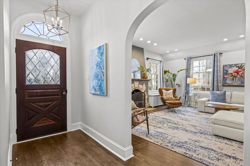 1311 Scott Ave, Winnetka, IL, 60093-1462 | Card Image