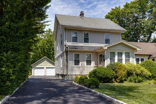 349 Brook Ave, North Plainfield, NJ, 07060-4330 | Card Image