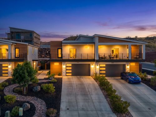 868 E Desert Cactus Dr, Washington, UT, 84780-3558 | Card Image