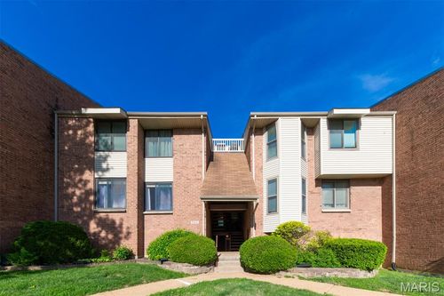a-5259 Cedarstone Ct, Saint Louis, MO, 63129-2152 | Card Image