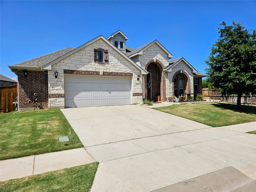 210 Spruce Valley Dr, Justin, TX, 76247-1566 | Card Image