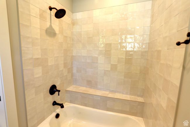 Full bath with shower / bath combination | Image 23