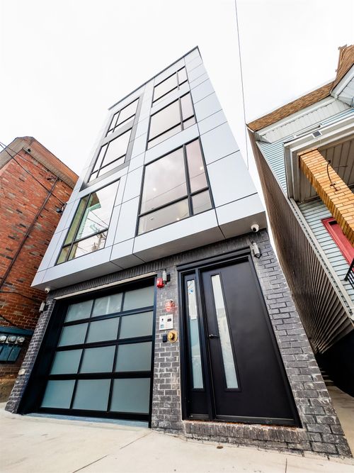 2-3305 Pleasant Ave, Union City, NJ, 07087-5810 | Card Image