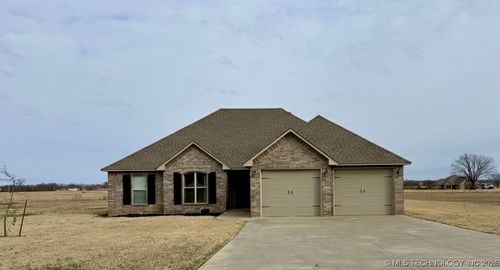 7004 4th St, Muskogee, OK, 74401-1105 | Card Image