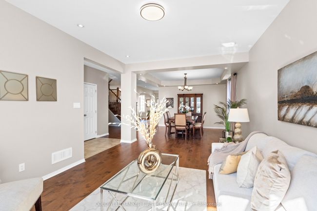 831 Dalkena Pl, House other with 4 bedrooms, 4 bathrooms and 4 parking in Nepean ON | Image 7