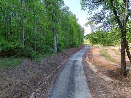 255/257 Westside Drive, dawsonville, GA, 30534 | Card Image