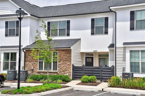 1007 Kathy Ann Way W, Carrollton, VA, 23314-2444 | Card Image