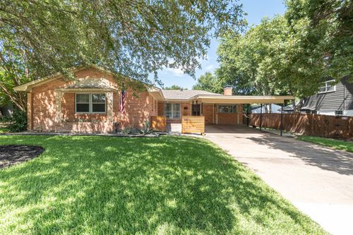 8811 Rolling Rock Ln, Dallas, TX, 75238-3747 | Card Image