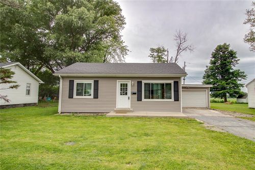 155 Roberts St, Jerseyville, IL, 62052-1345 | Card Image