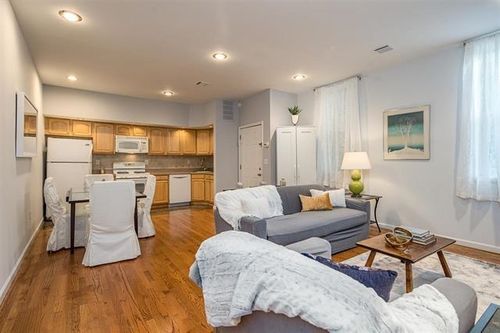 apt-2r-351 Palisade Ave, Jersey City, NJ, 07307-1784 | Card Image