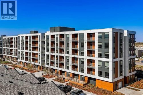 8500 19 Ave Se, Calgary, AB, T2A0M8 | Card Image
