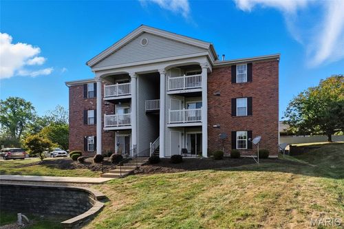 apt-a-1948 Marine Terrace Dr, Saint Louis, MO, 63146-2586 | Card Image