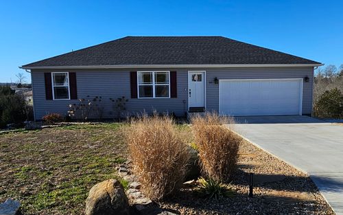 145 Christian Way, Branson, MO, 65616-4239 | Card Image