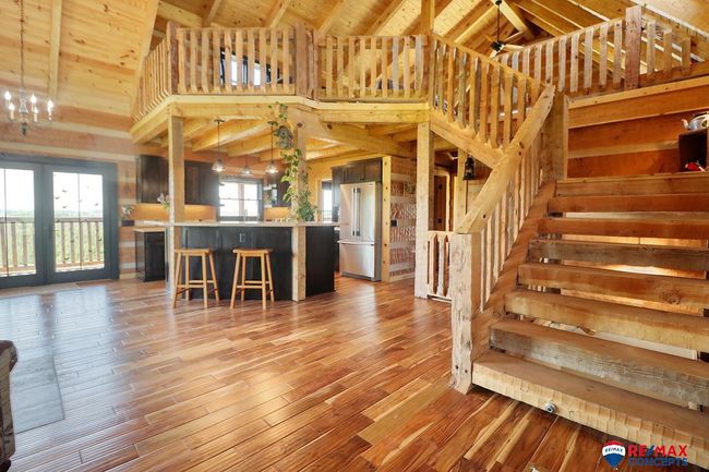 4949 Little Salt Rd, House other with 3 bedrooms, 3 bathrooms and 6 parking in Ceresco NE | Image 8
