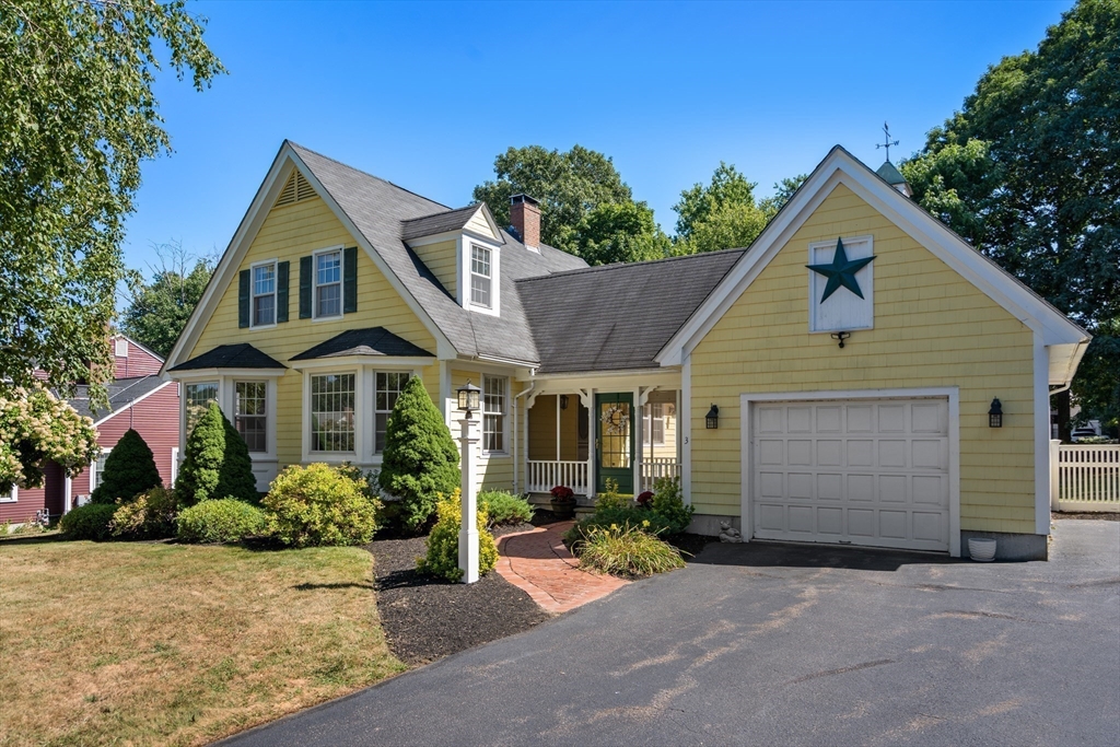Calvin Dr, Milford, MA 01757