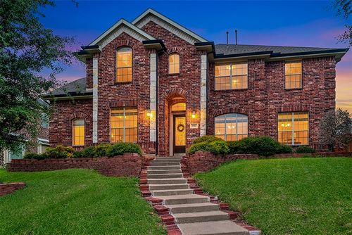1701 Shadow Brook Trl, Garland, TX, 75043-1788 | Card Image